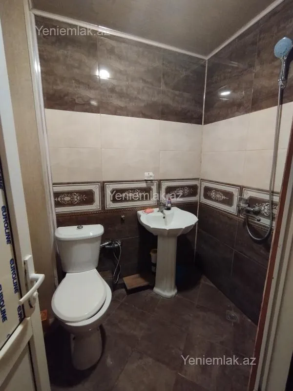 Satılır 2 otaqlı köhnə tikili 47 m²