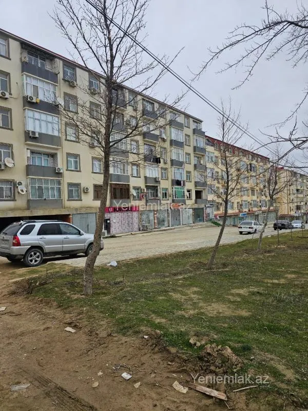 Satılır 1 otaqlı yeni tikili 44 m²