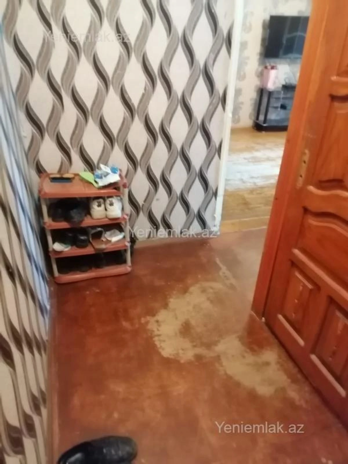 Satılır 2 otaqlı köhnə tikili 50 m²