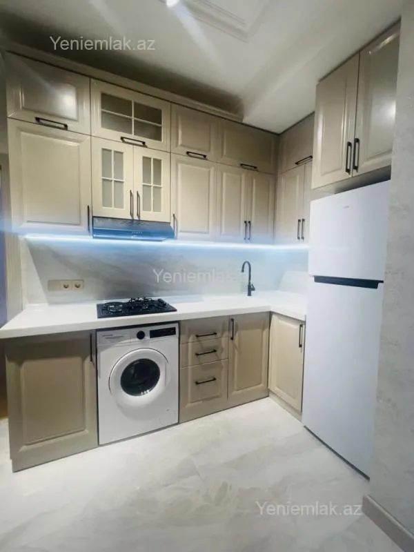 Satılır 3 otaqlı yeni tikili 76 m²