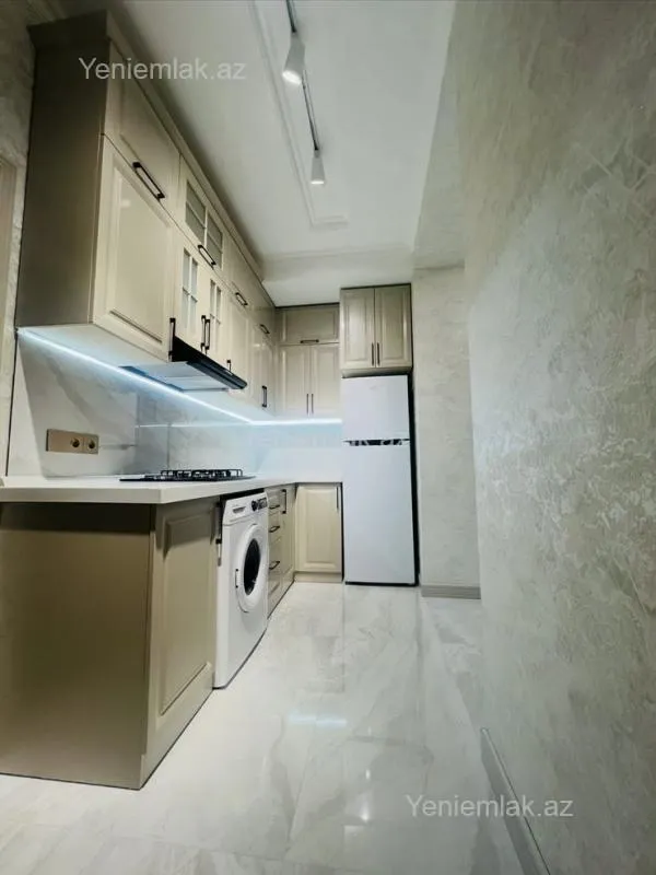Satılır 3 otaqlı yeni tikili 76 m²
