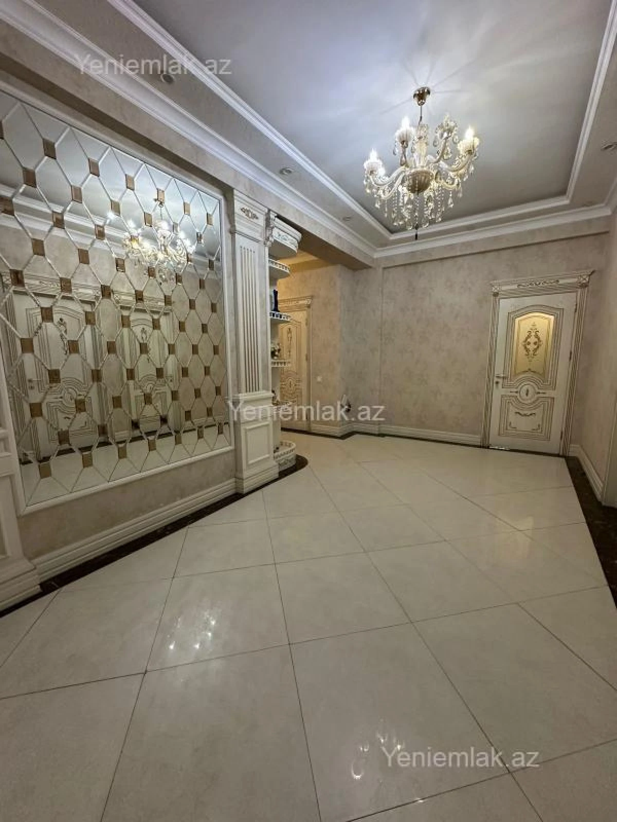 Satılır 4 otaqlı yeni tikili 150 m²