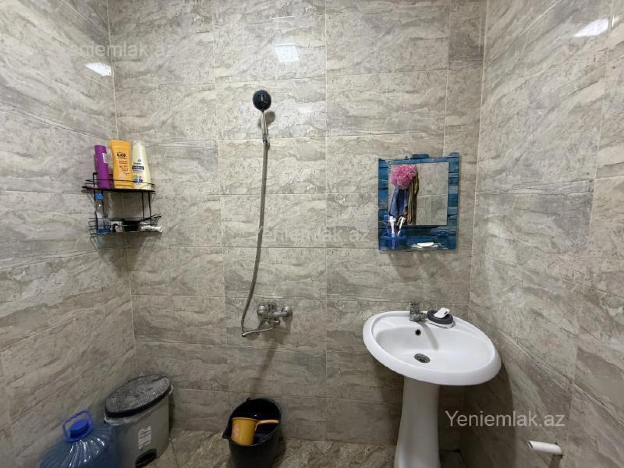 Satılır 2 otaqlı həyət evi 75 m²