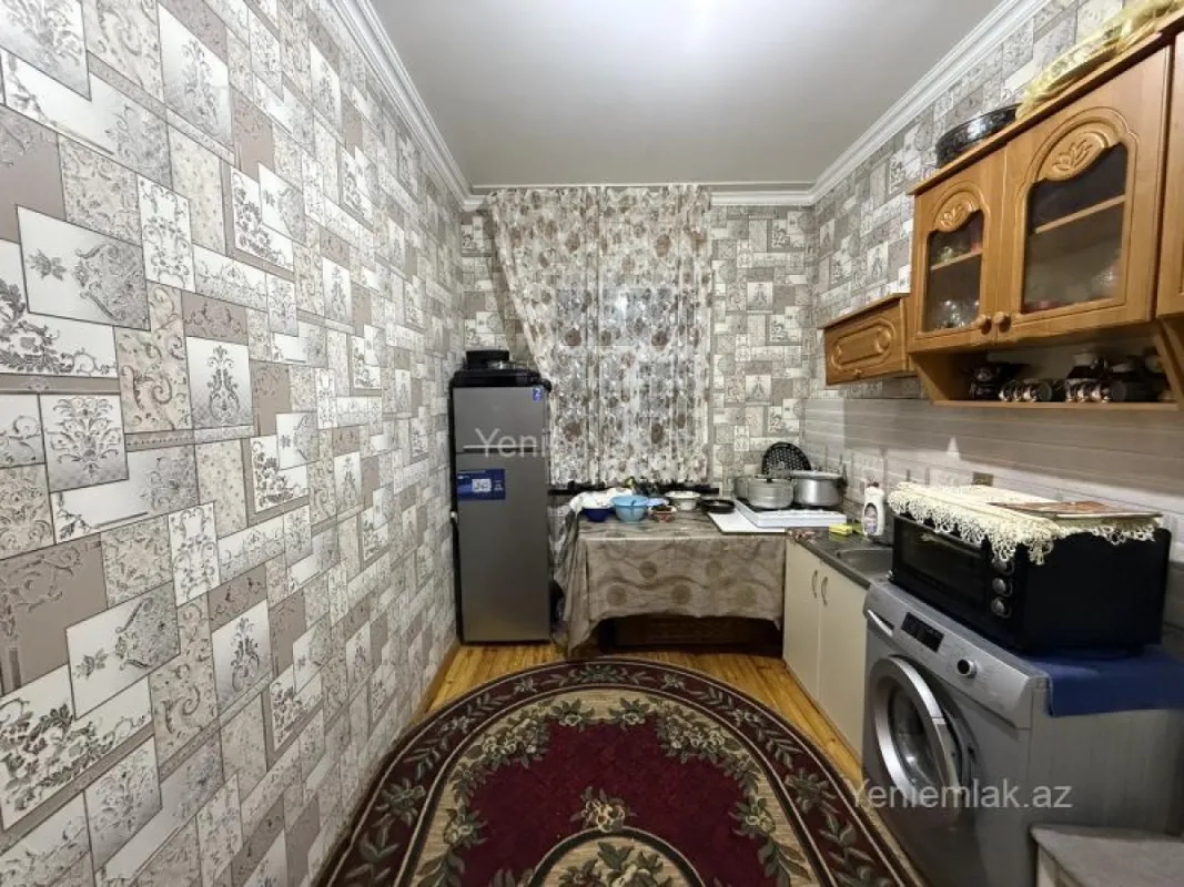 Satılır 2 otaqlı həyət evi 75 m²