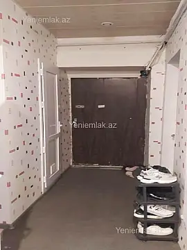 Satılır 1 otaqlı köhnə tikili 25 m²