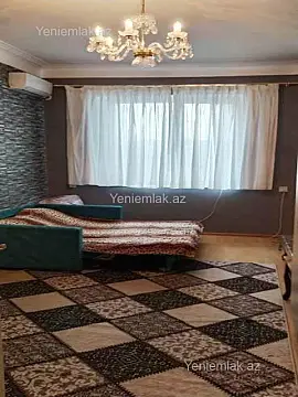 Satılır 1 otaqlı köhnə tikili 25 m²