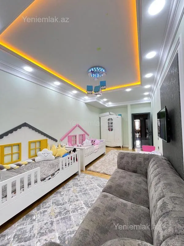 Satılır 3 otaqlı yeni tikili 147 m²
