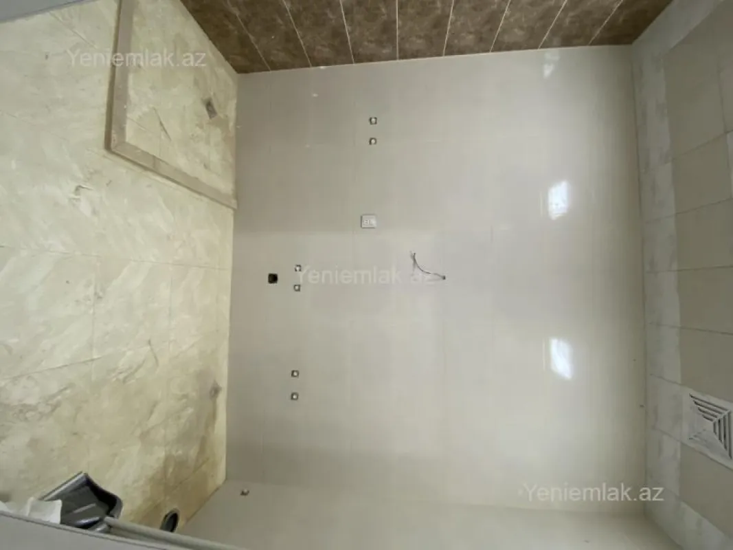 Satılır 2 otaqlı yeni tikili 73 m²