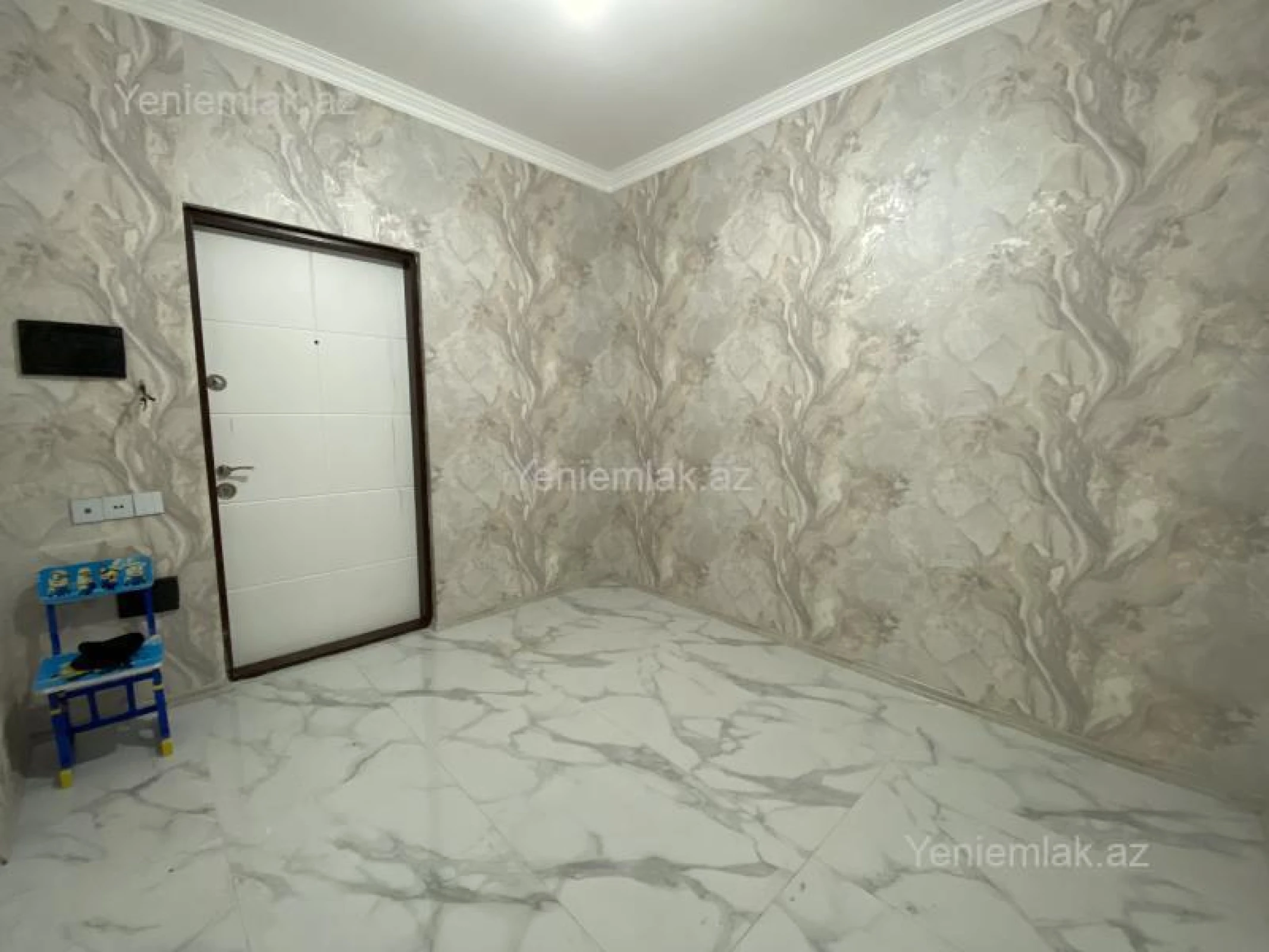 Satılır 2 otaqlı yeni tikili 73 m²