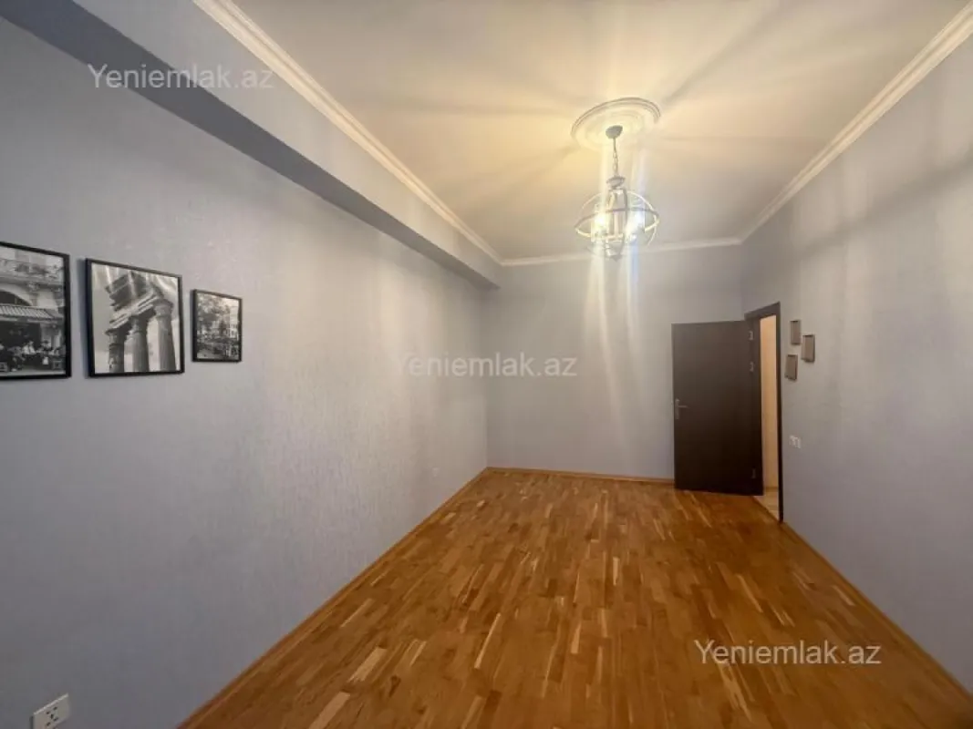 Satılır 2 otaqlı yeni tikili 61 m²