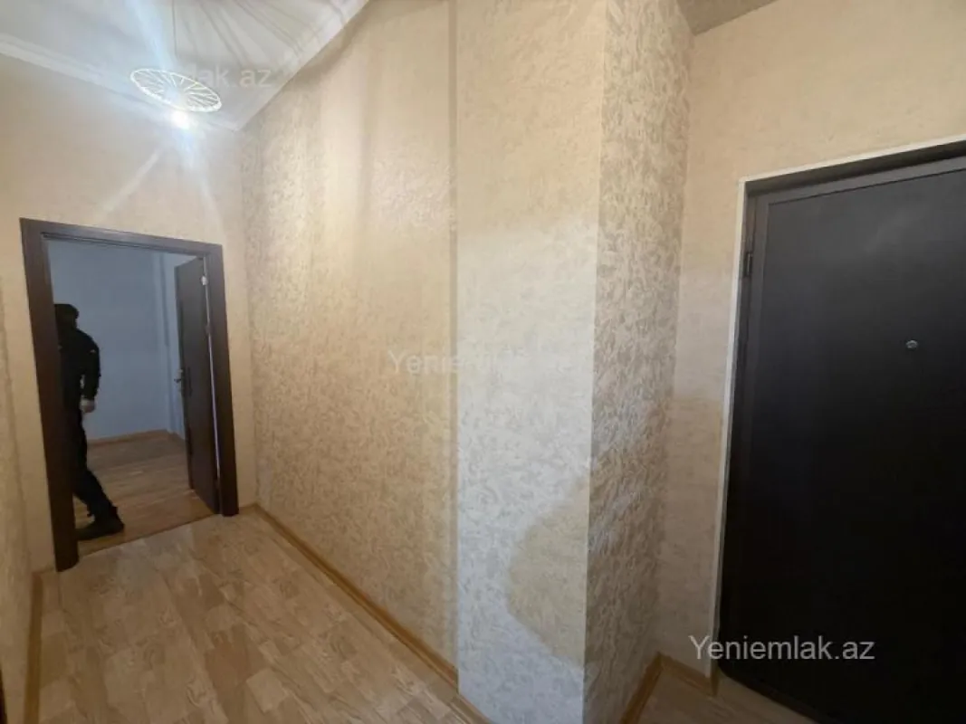 Satılır 2 otaqlı yeni tikili 61 m²
