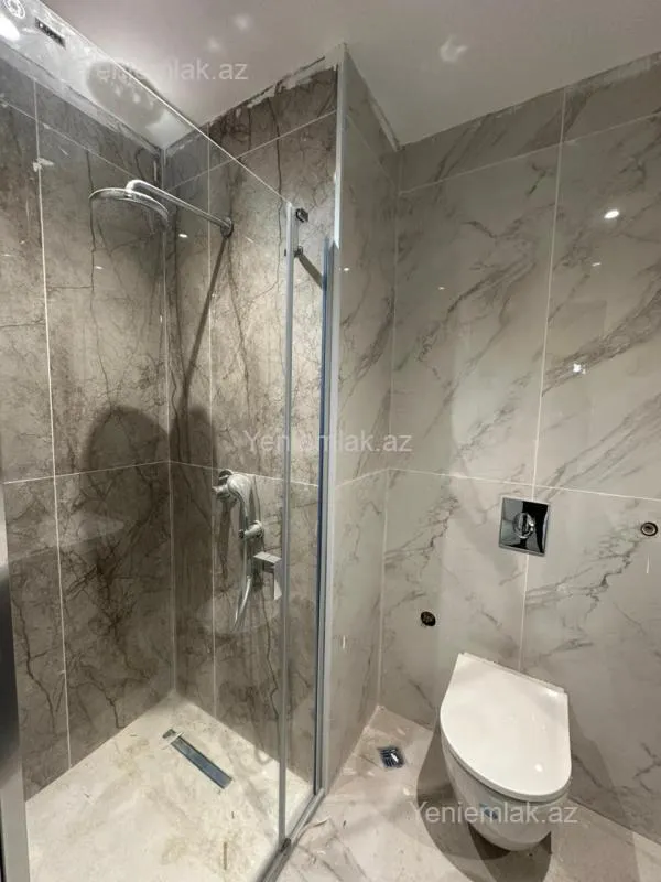 Satılır 3 otaqlı yeni tikili 83.08 m²