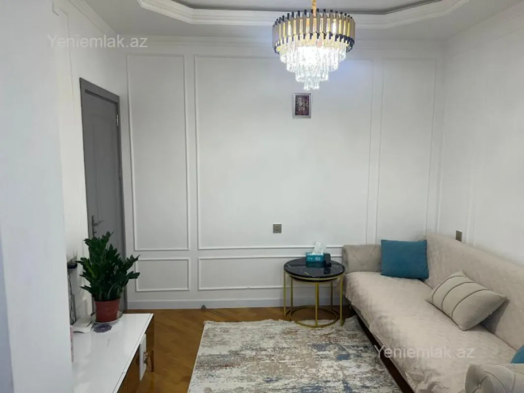 Satılır 2 otaqlı köhnə tikili 50 m²