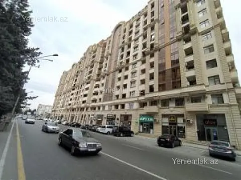 Satılır 2 otaqlı köhnə tikili 50 m²