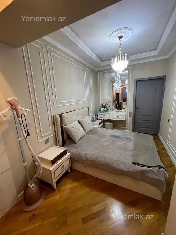 Satılır 2 otaqlı köhnə tikili 50 m²