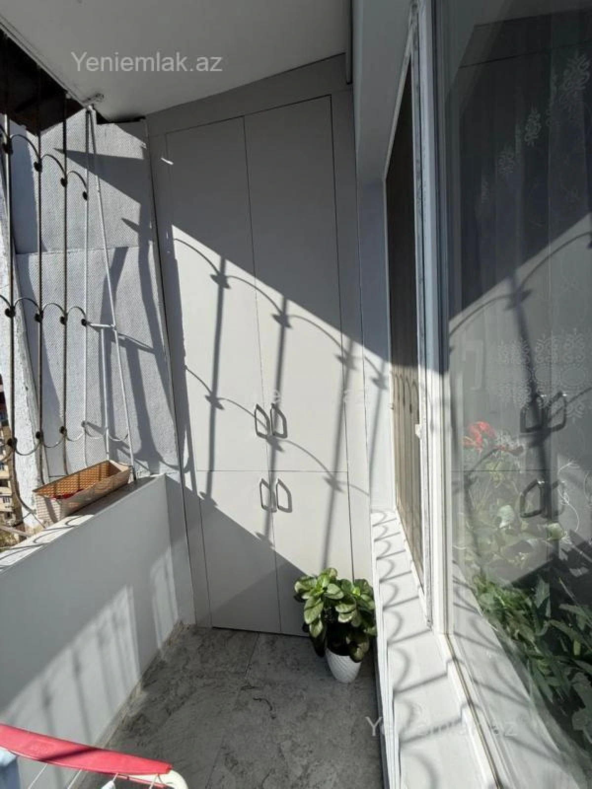 Satılır 3 otaqlı köhnə tikili 70 m²