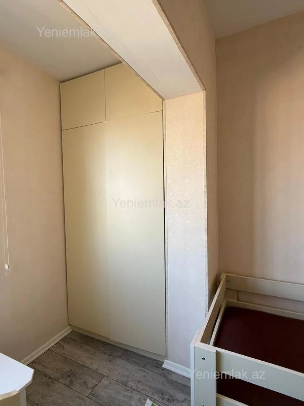 Satılır 3 otaqlı köhnə tikili 70 m²