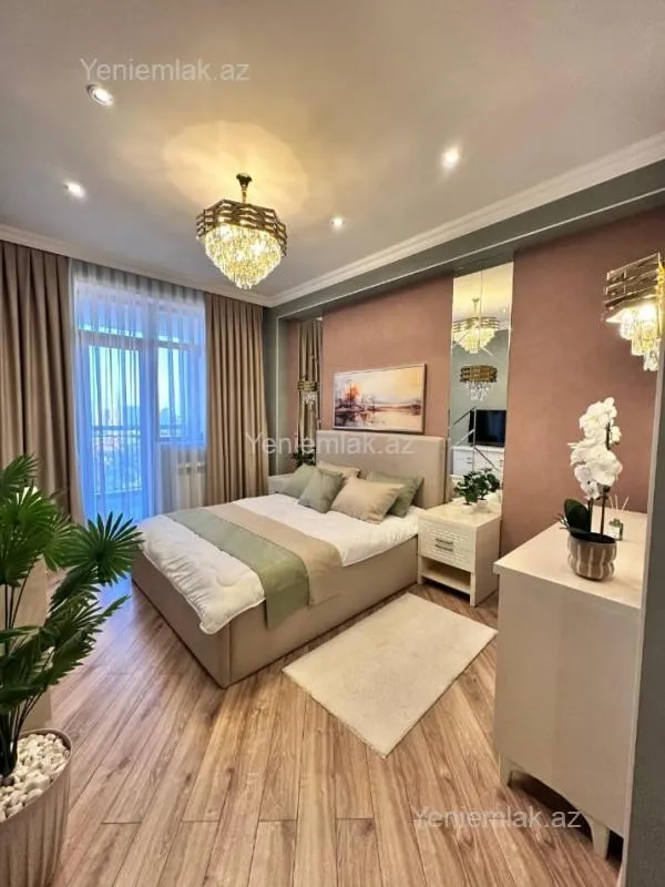 Satılır 3 otaqlı yeni tikili 110 m²