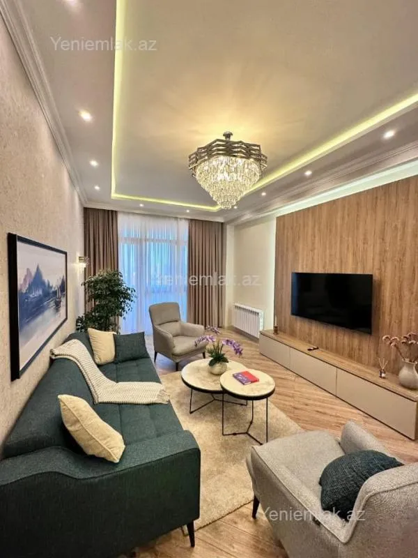 Satılır 3 otaqlı yeni tikili 110 m²