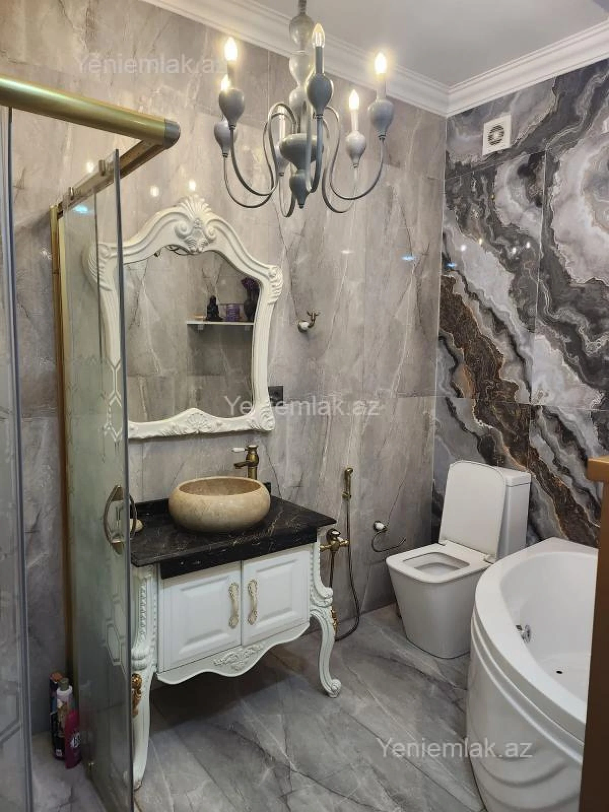 Satılır 3 otaqlı yeni tikili 90 m²