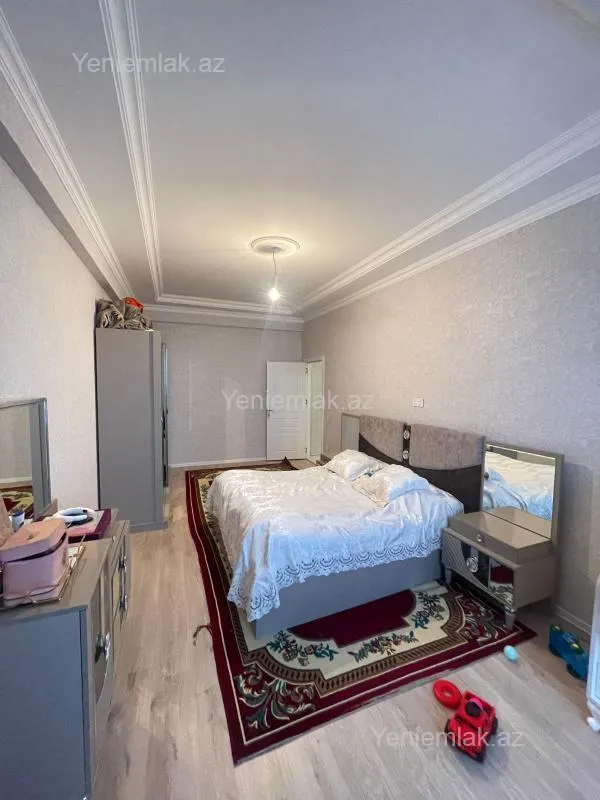Satılır 2 otaqlı yeni tikili 91 m²