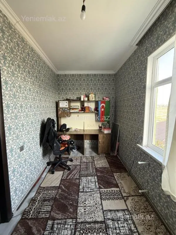 Satılır 5 otaqlı həyət evi 150 m²