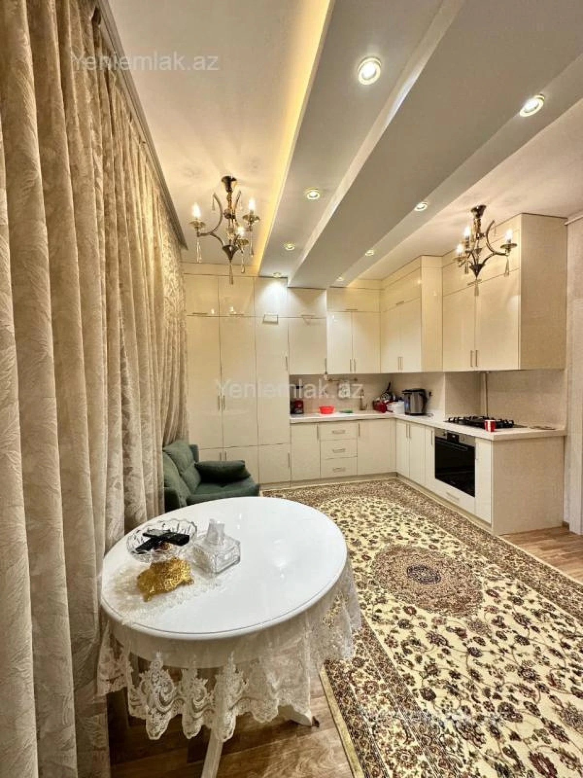 Satılır 3 otaqlı yeni tikili 137 m²
