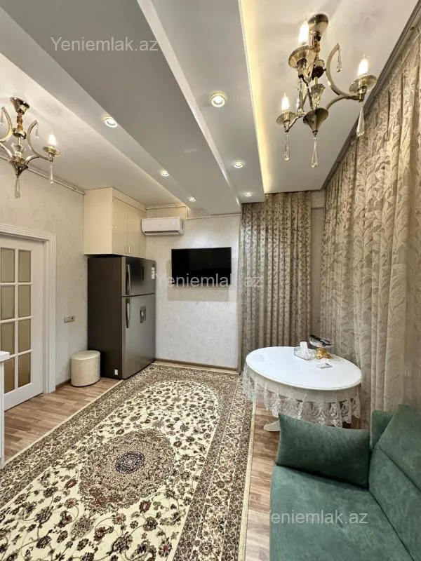 Satılır 3 otaqlı yeni tikili 137 m²