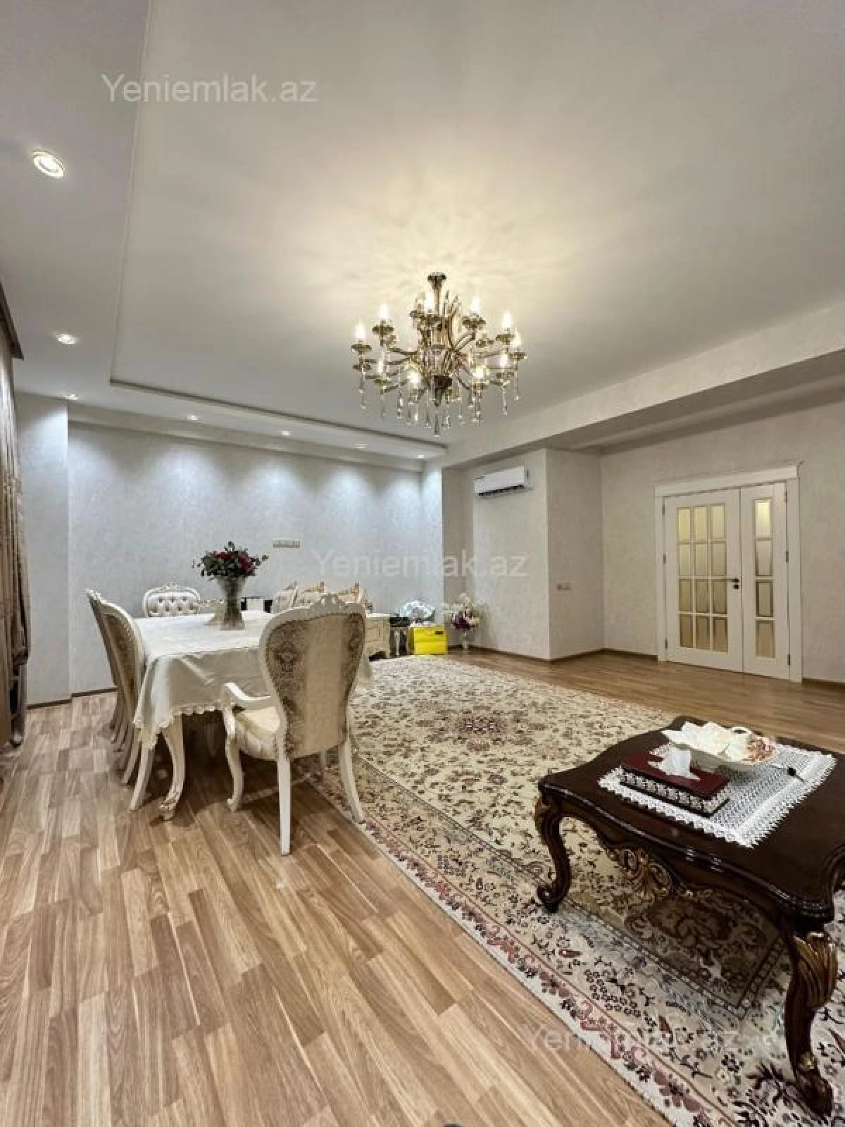 Satılır 3 otaqlı yeni tikili 137 m²
