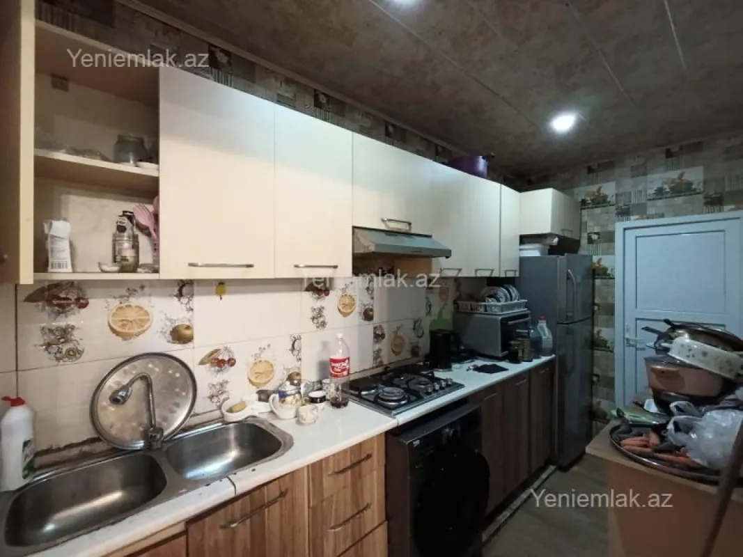 Satılır 3 otaqlı həyət evi 120 m²