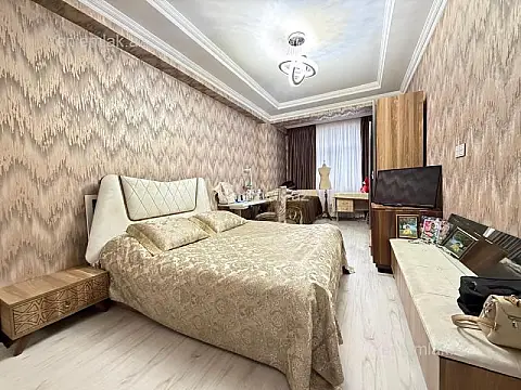 Satılır 2 otaqlı yeni tikili 72 m²