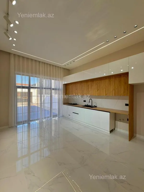 Satılır 4 otaqlı həyət evi 170 m²
