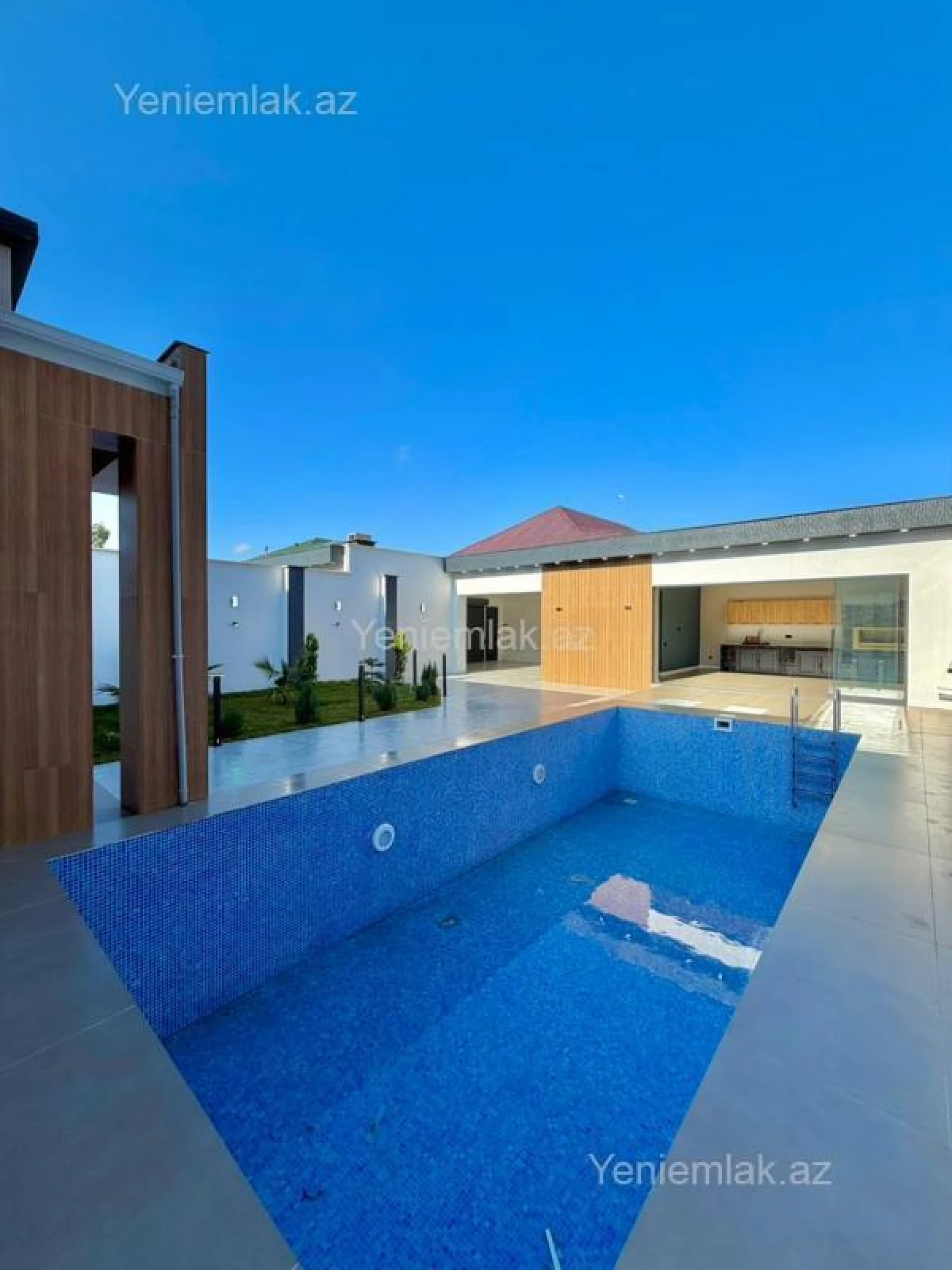 Satılır 4 otaqlı həyət evi 170 m²