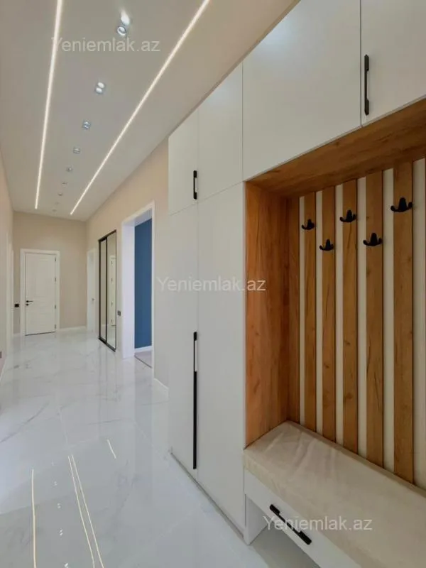 Satılır 4 otaqlı həyət evi 170 m²