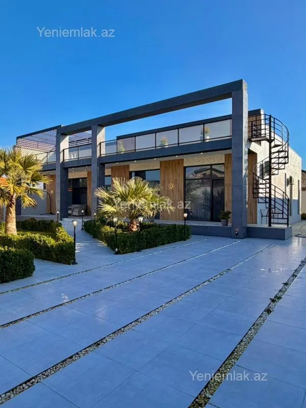 Satılır 5 otaqlı həyət evi 230 m²