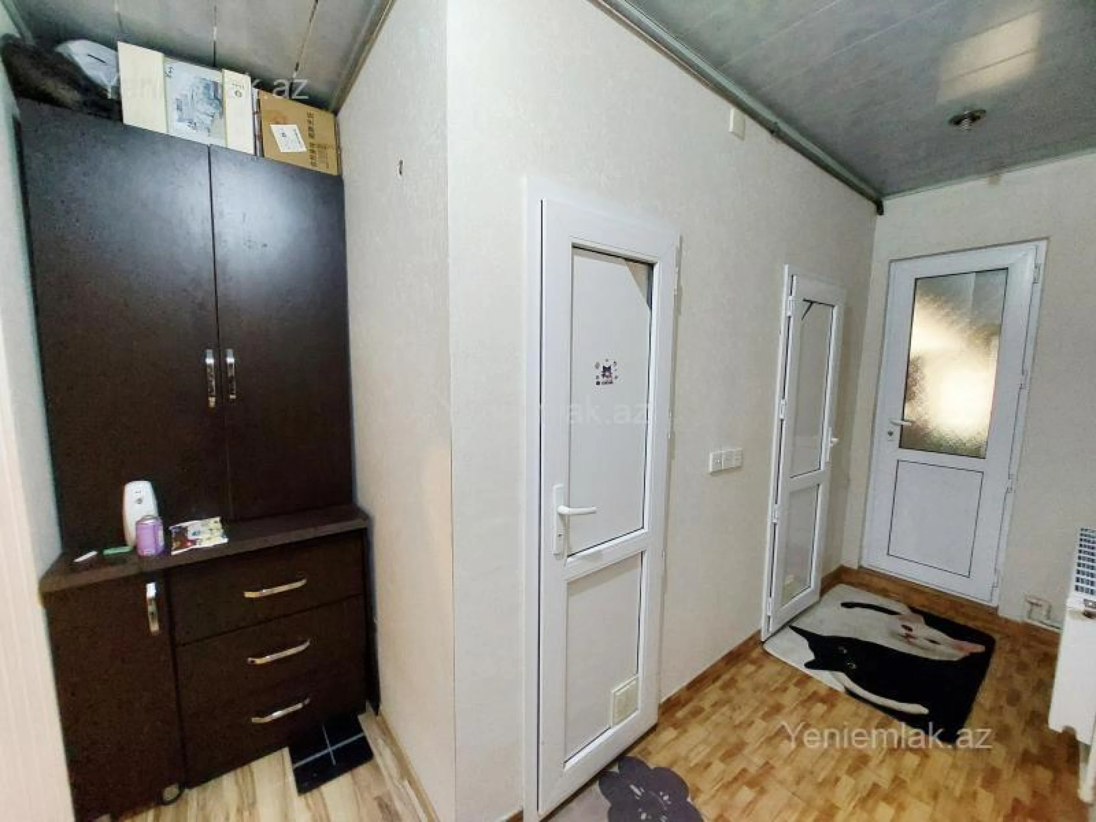 Satılır 2 otaqlı köhnə tikili 58 m²