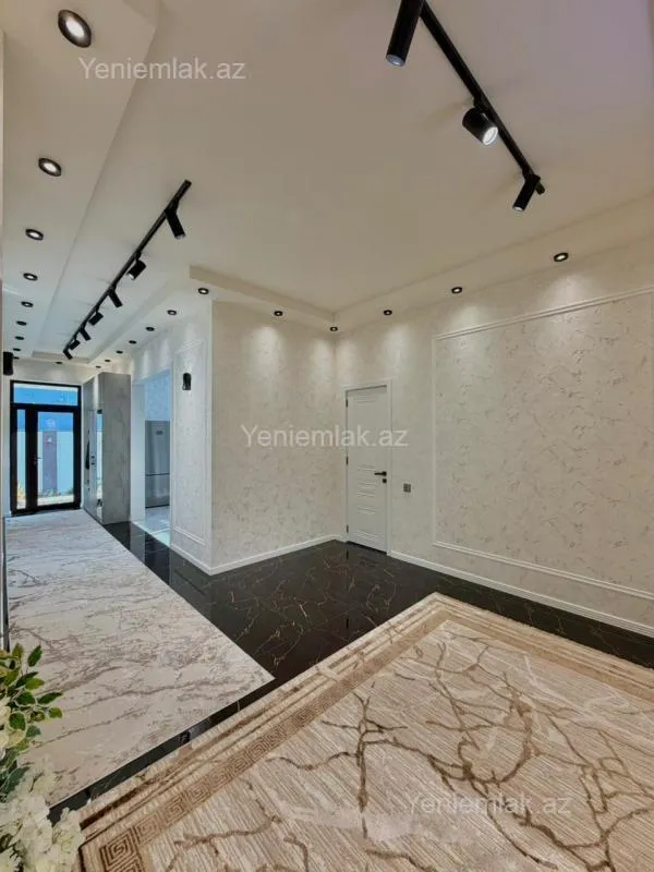 Satılır 4 otaqlı həyət evi 170 m²