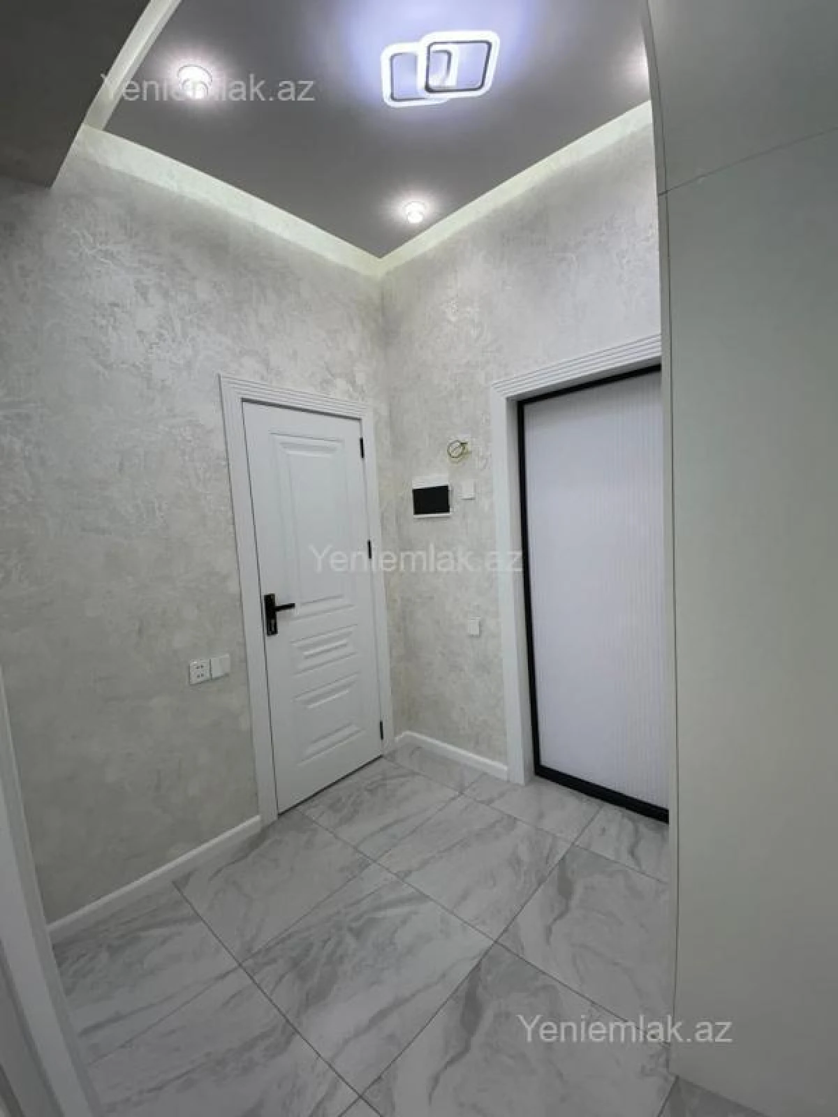 Satılır 2 otaqlı yeni tikili 49 m²