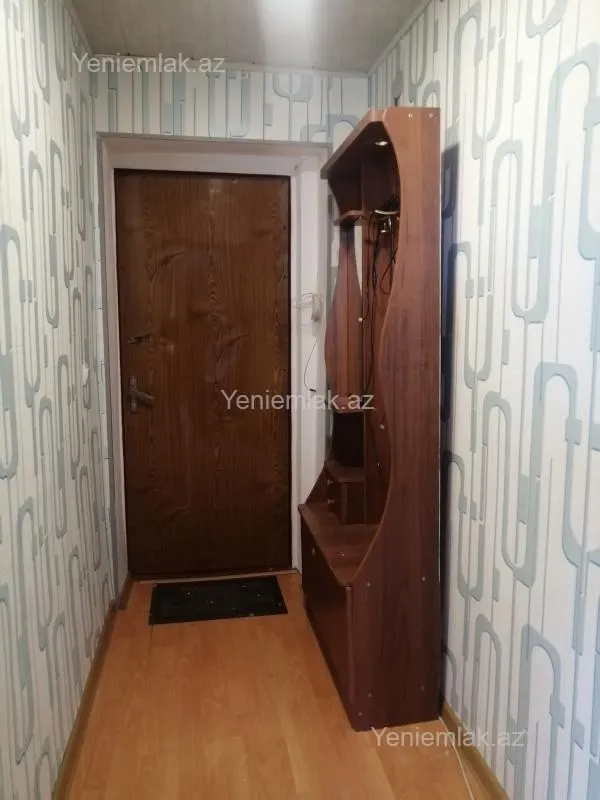 Satılır 1 otaqlı köhnə tikili 35 m²