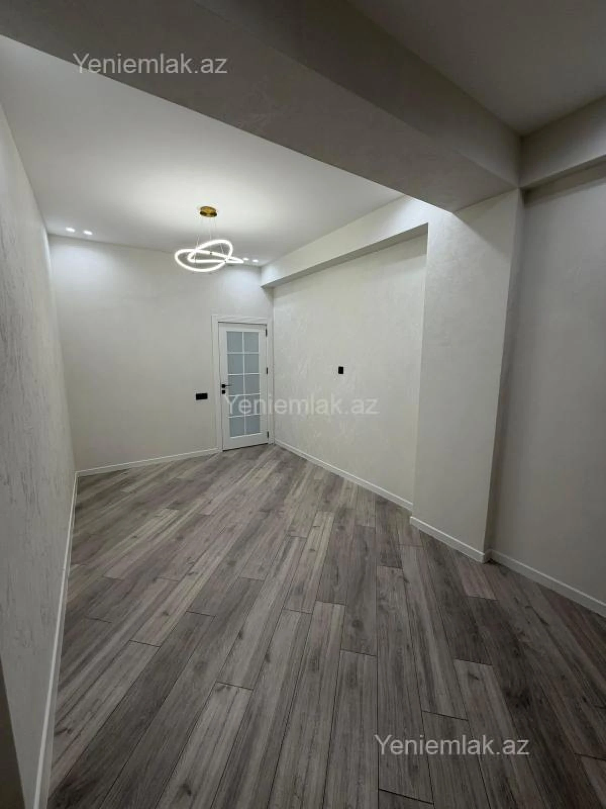 Satılır 2 otaqlı yeni tikili 50 m²