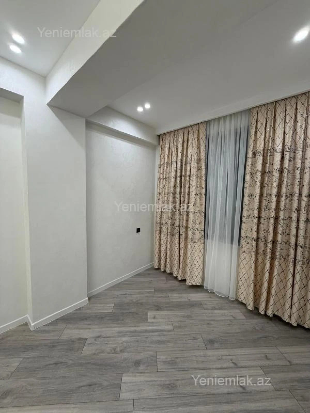 Satılır 2 otaqlı yeni tikili 50 m²