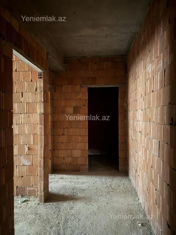 Satılır 2 otaqlı yeni tikili 75 m²