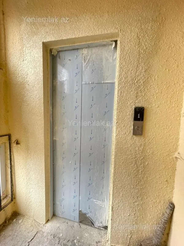 Satılır 3 otaqlı köhnə tikili 65 m²