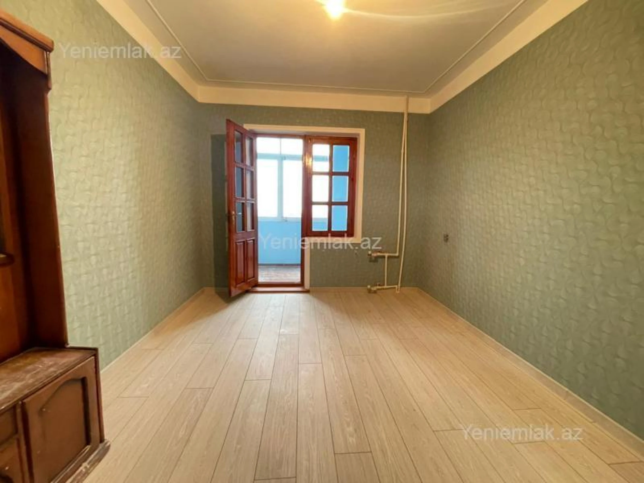 Satılır 3 otaqlı köhnə tikili 65 m²