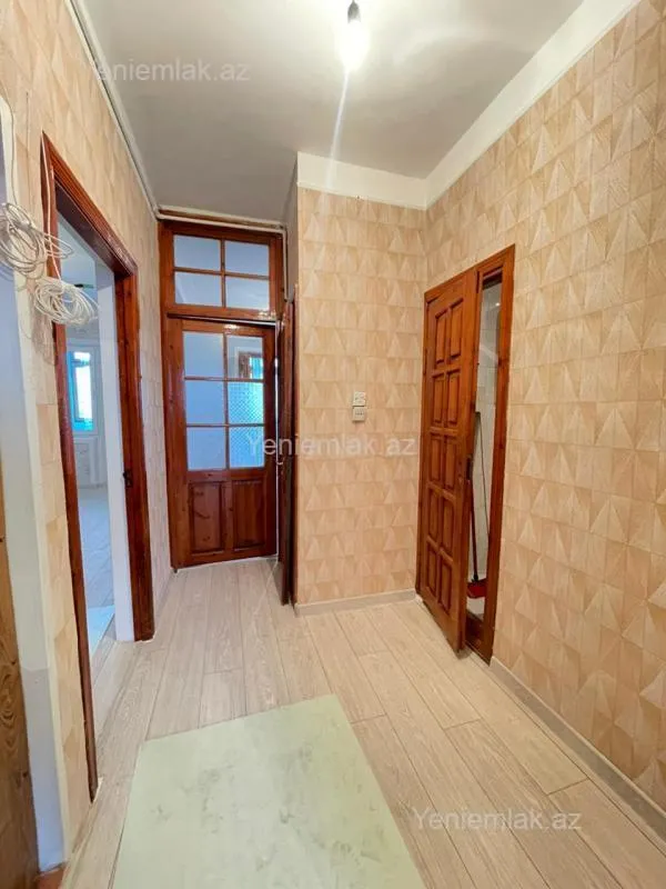 Satılır 3 otaqlı köhnə tikili 65 m²