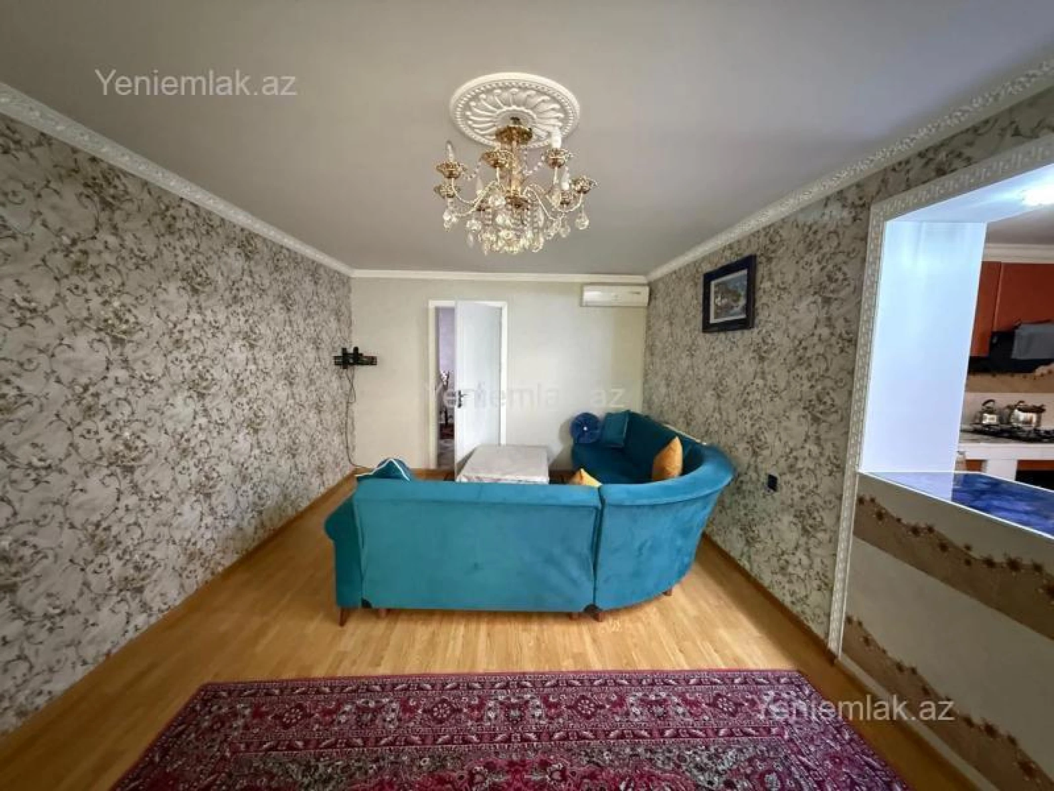 Satılır 6 otaqlı həyət evi 360 m²