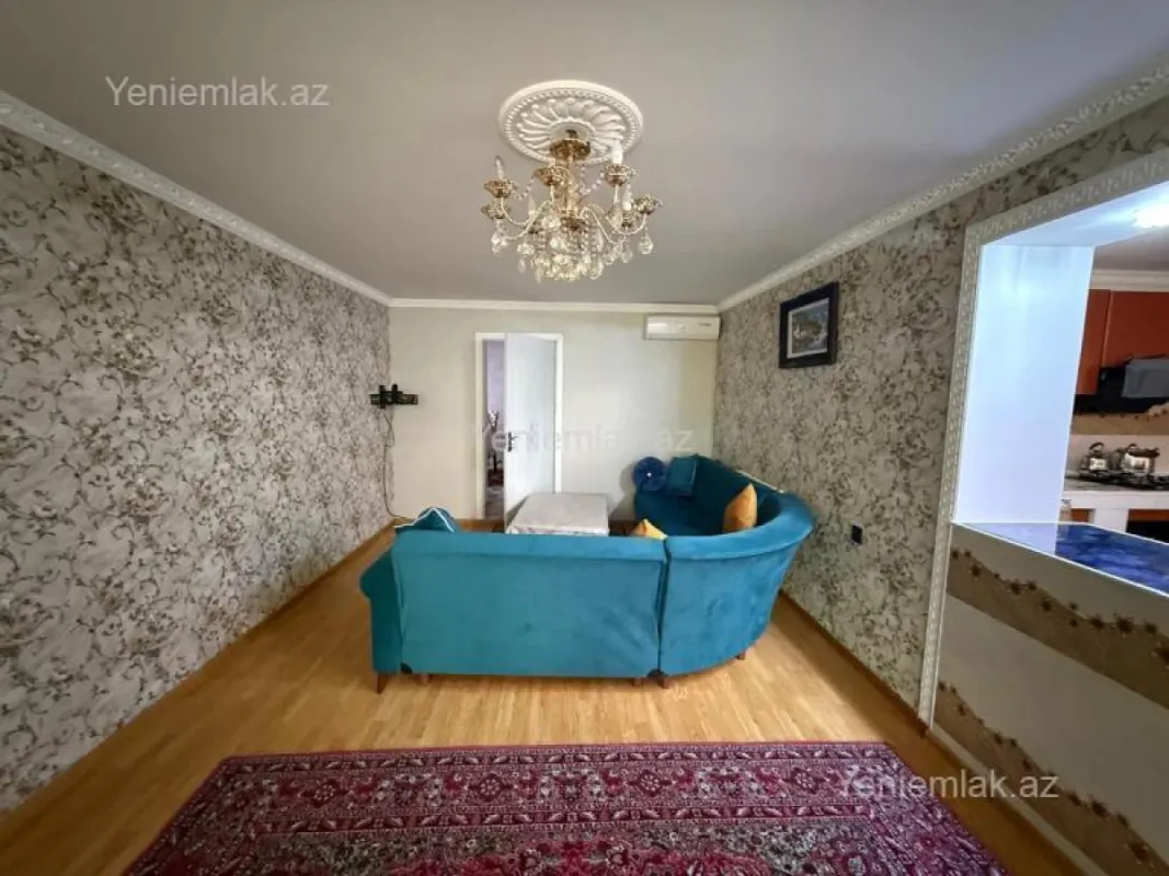 Satılır 6 otaqlı həyət evi 360 m²