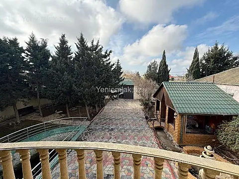 Satılır 6 otaqlı həyət evi 360 m²