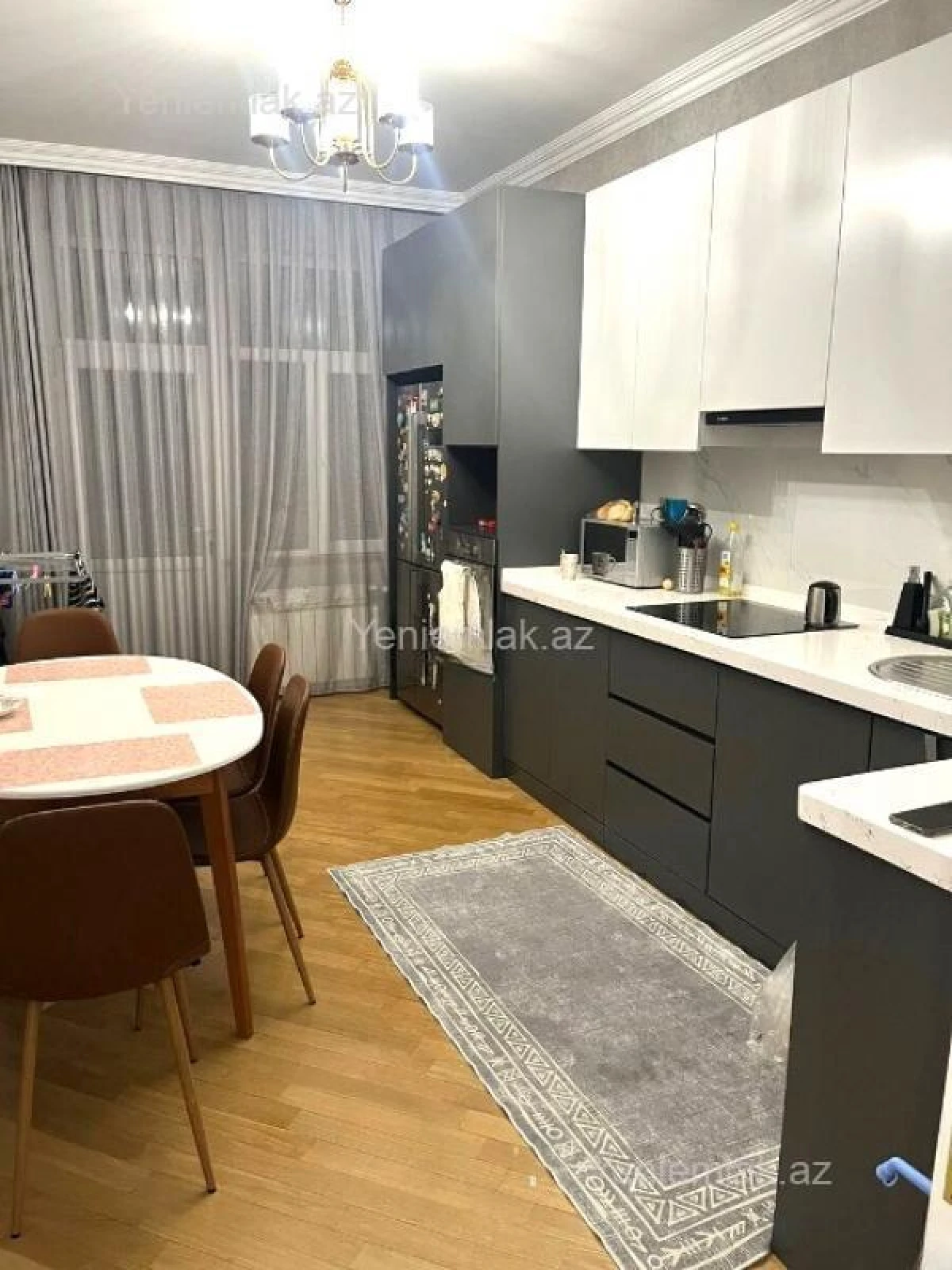 Satılır 3 otaqlı yeni tikili 155 m²
