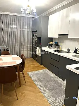 Satılır 3 otaqlı yeni tikili 155 m²